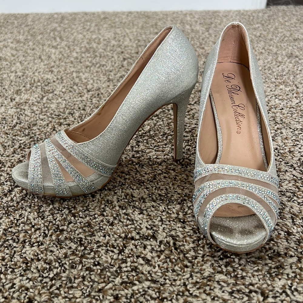 Sparkling stiletto.